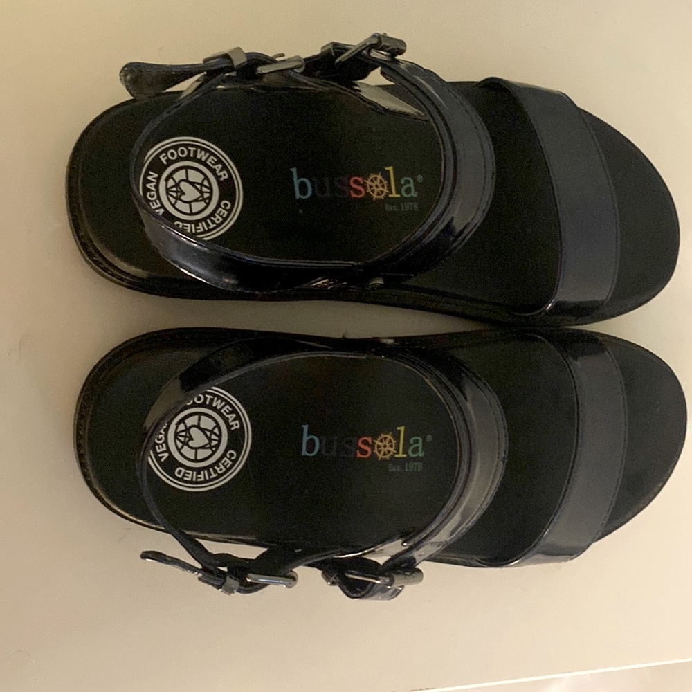 Bussola Sandal - Posh in Steel Blue Mirror Patent Size 40